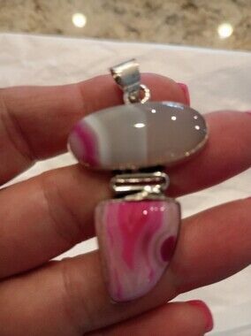 Pink Agate Silver-Tone Pendant Gorgeous Patterns!